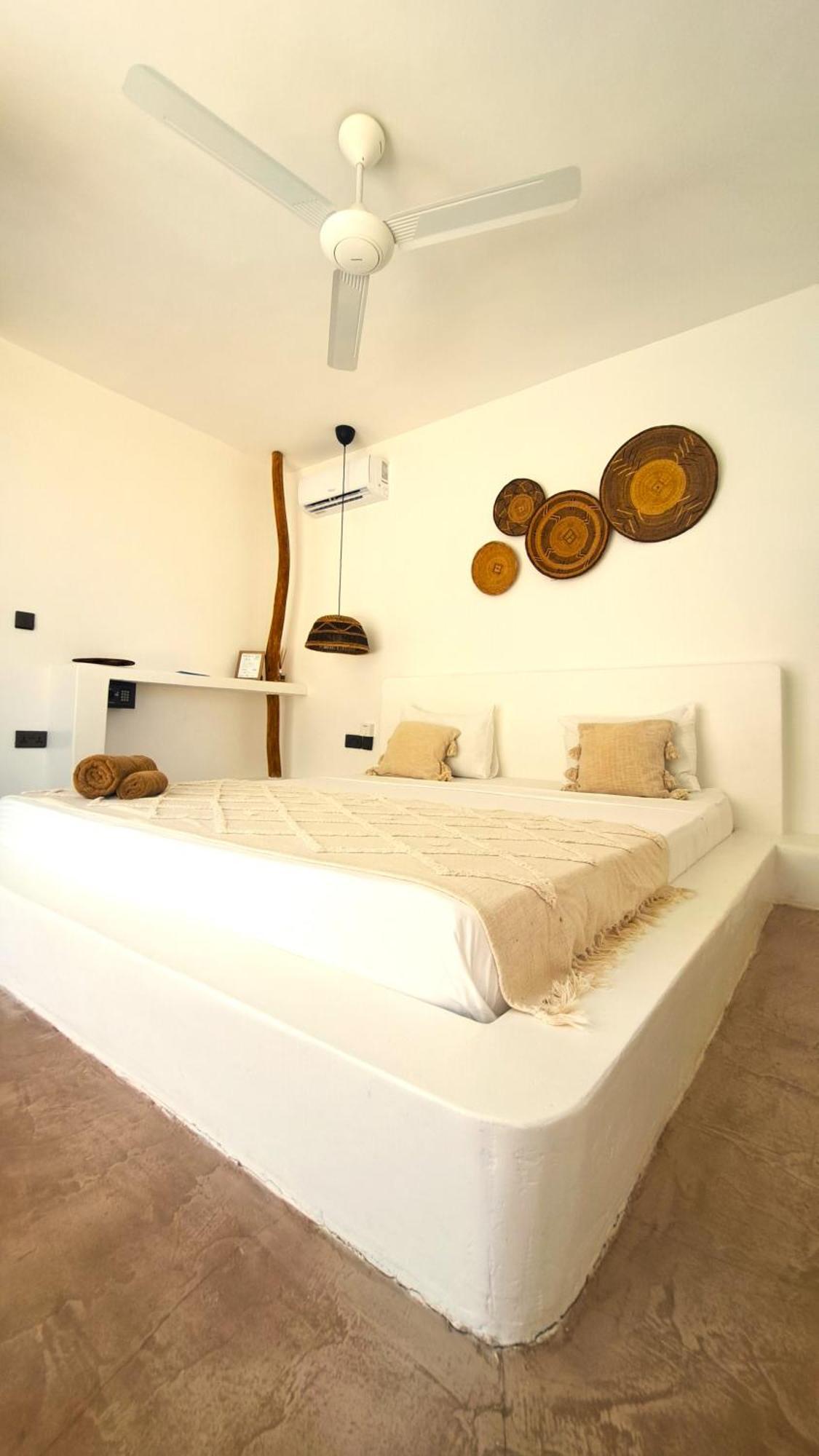 Boho Boutique Hotel - Beachfront , Adults Only , Private Pool Kiwengwa  Δωμάτιο φωτογραφία