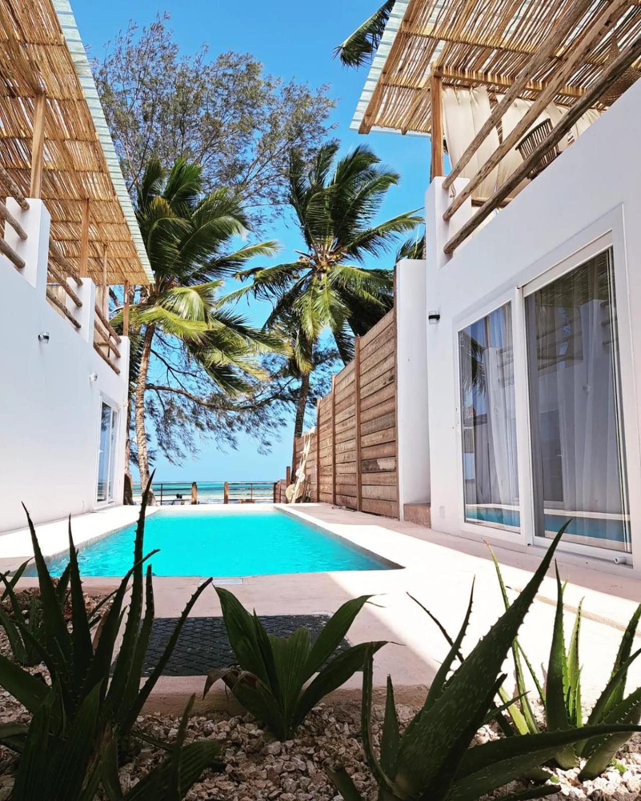 Boho Boutique Hotel - Beachfront , Adults Only , Private Pool Kiwengwa  Δωμάτιο φωτογραφία